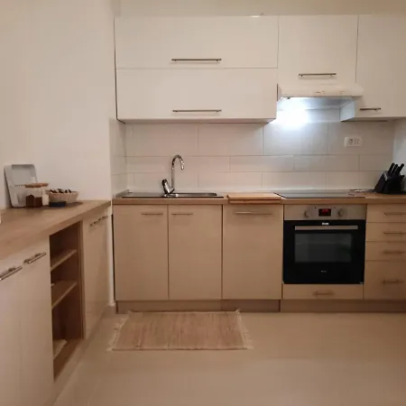 Apartman Fran & Blue *