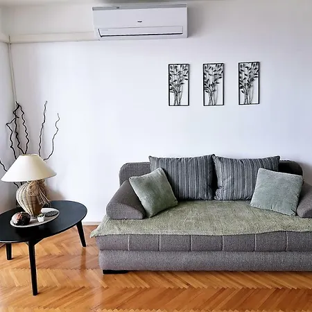 Fran & Blue Apartment *